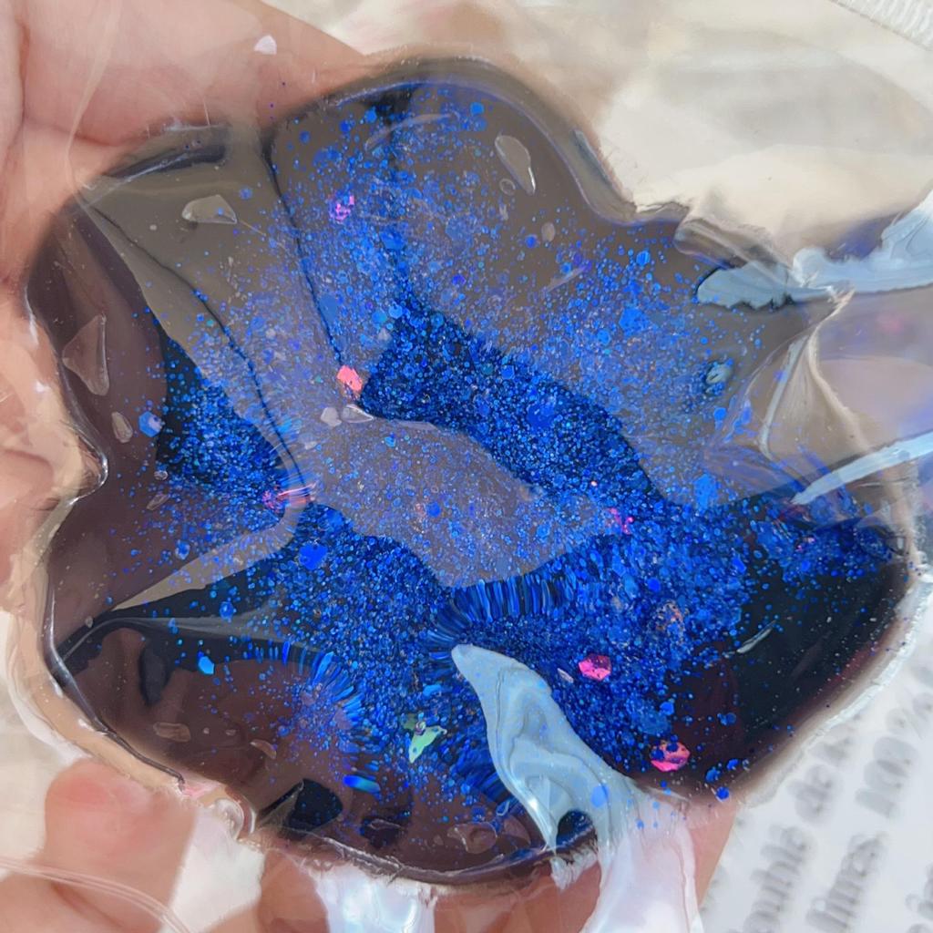 Starry Sky Cat Paw Squeeze Toy: Imitation Silicone Slime for Stress Relief