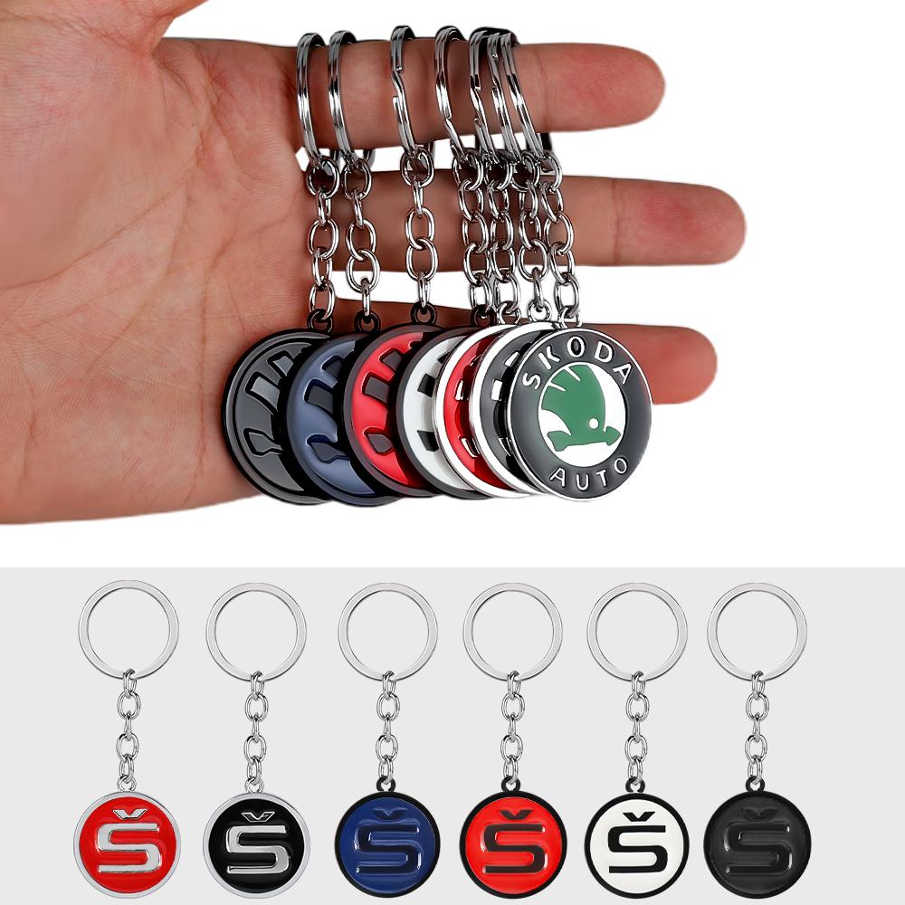 SIIY1 Metal Car Logo Keyring Keychain Badge Auto Key Holder Decoration Accessories For Skoda Kodiaq Octavia Enyaq Kamiq Scala Rapid A5