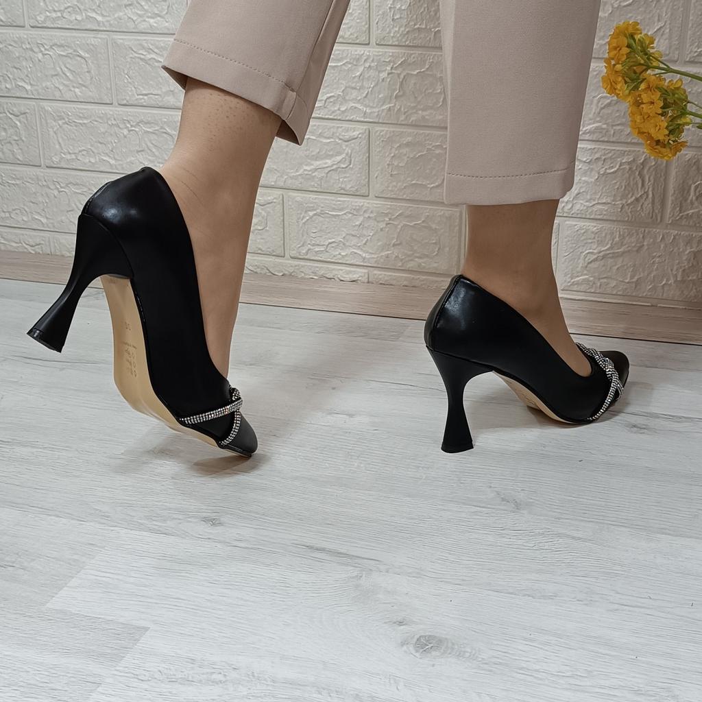 Fiyra 7020 Черные вязаные женские туфли на высоком каблуке с камнями на шпильке