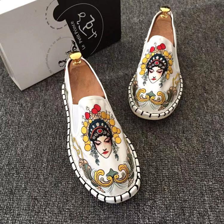 Ethnic Style Embroidery Old Beijing Cloth Shoes Men'S Breathable Cloth Shoes Beef Tendon Sole Handmade Canvas Shoes Non-Slip Doudou Shoes