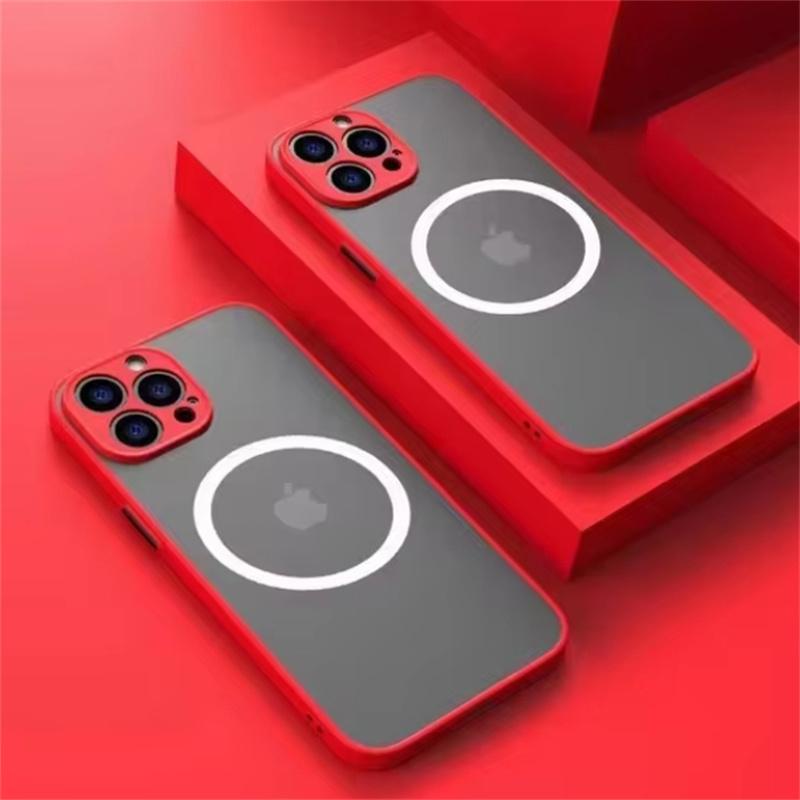 Ударопрочный чехол для iPhone 16 Pro Max 15 14 13 12 11 ProMax Mini Plus Телефон Магнитная беспроводная зарядка для Magsafe Жесткий задний чехол
