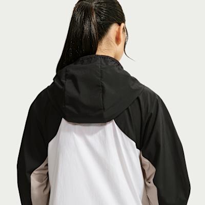 Детские куртки Nike для детей с капюшоном, несъемным, со средней эластичностью