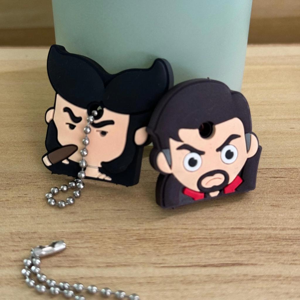 1&2 Pcs Cartoon Keychain Stitch Minnie Key Chains Spider Cartoon Man Cat Key Cover Caps Car Keychain Key Ring Holder Women