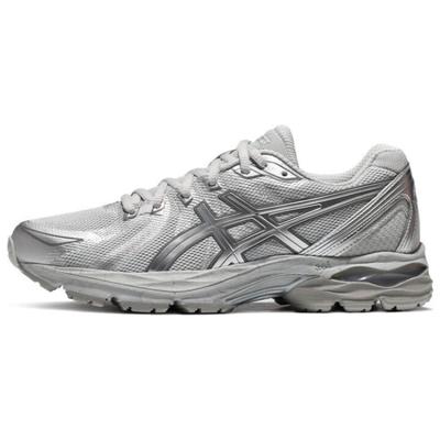 Женские кроссовки Gel-Flux 4 CN серо-серебристые 1012B464-020