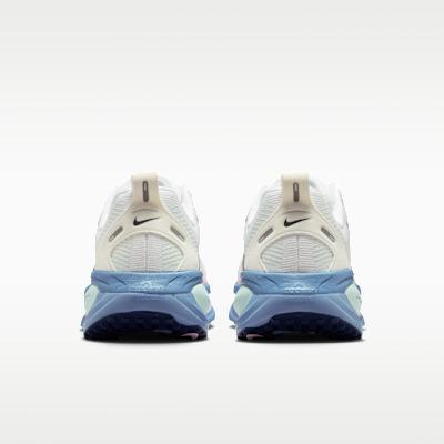 Женские кроссовки Nike Vomero 18 Белый Рабочий синий Едва зеленый (Женский)
