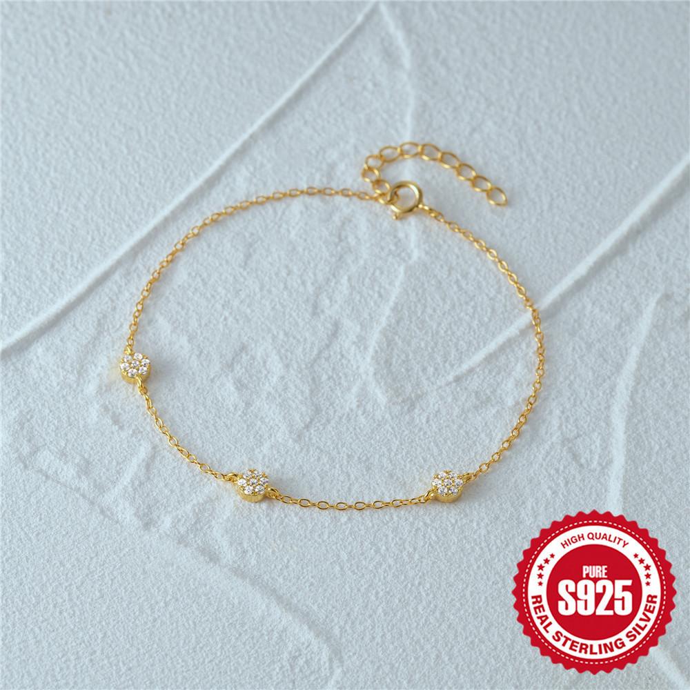 Стильный и простой браслет из стерлингового серебра S925 с тремя круглыми фирменными бриллиантами, подходящий на каждый день для женщин