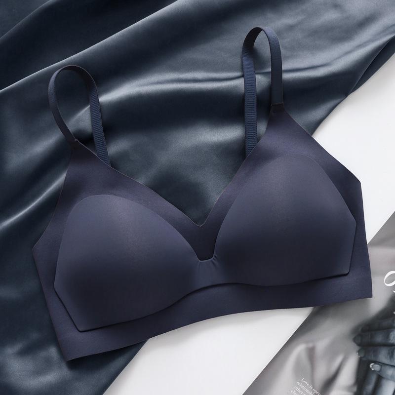 Comfortable Seamless Wireless Bra for Small Chest - Smooth One-Piece Design