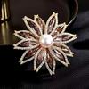 Модная хрустальная ажурная брошь в виде подсолнуха, элегантная и изысканная жемчужная брошь с легким роскошным дизайном.