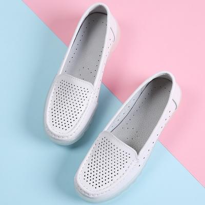 Туфли медсестры Мягкая подошва Дышащие На плоской подошве Противоскользящие Универсальные На толстой подошве Перфорированные Одинарные туфли