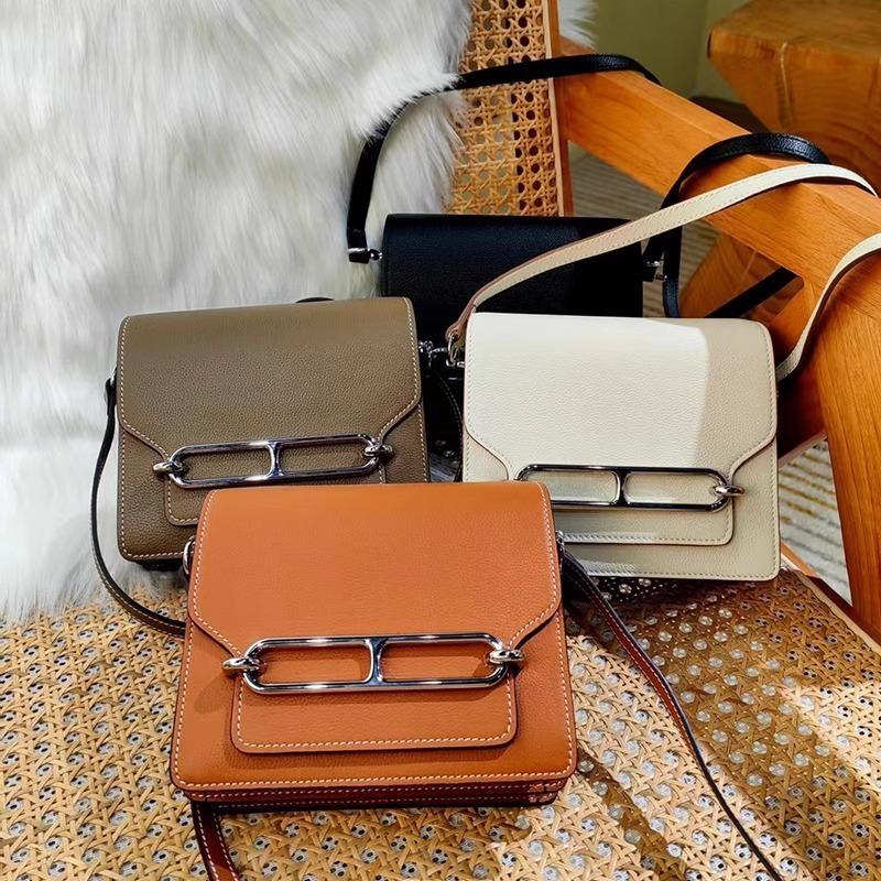 Кожаные женские сумки — это элегантные, модные и высококлассные сумки-тофу, простые и универсальные маленькие квадратные сумки через плечо на одном плече.