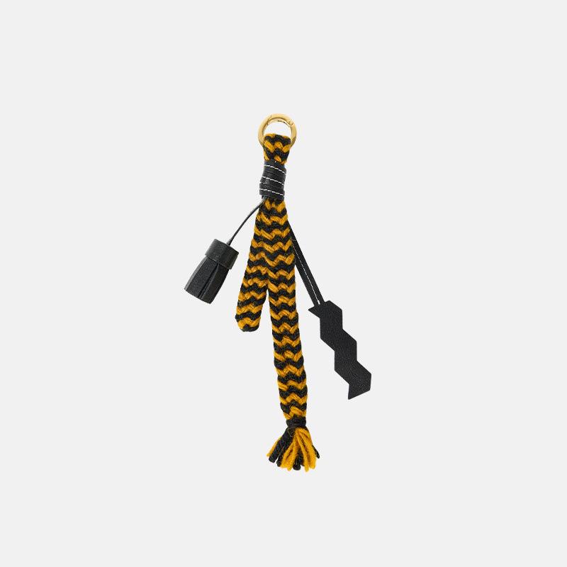 Songmont Tiger Tooth Woven Charm: Designer-Style Versatile Bag Accessory