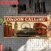 Металлическая лицензионная табличка London Calling - Ретро алюминиевое настенное искусство, Дизайн достопримечательности Лондона с красным двухэтажным автобусом и часами Биг Бен