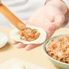 Суповые пельмени с икрой краба Тонцинлоу