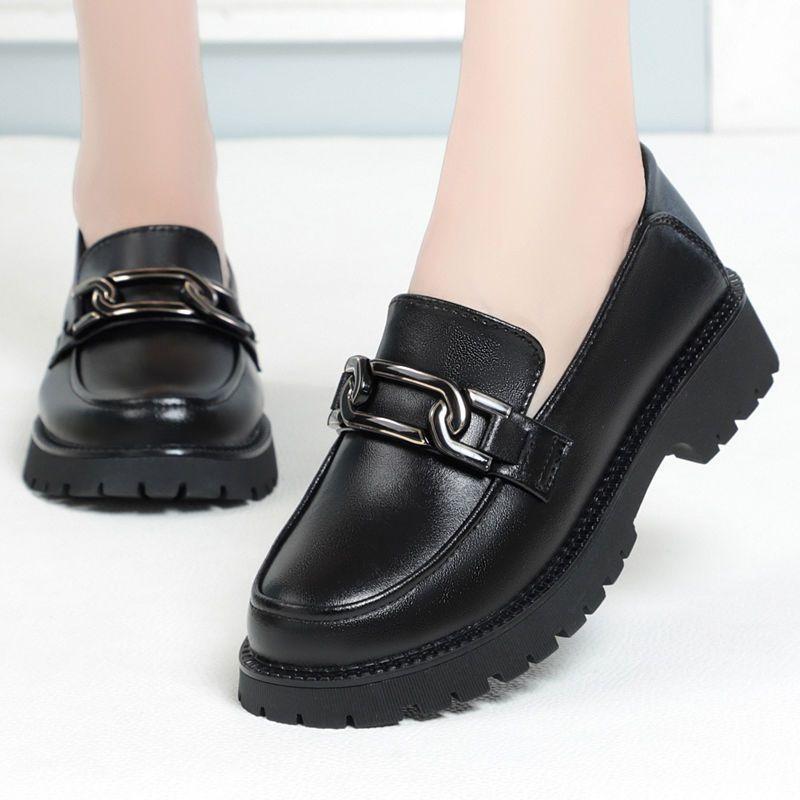 New Leather Women's Single Shoes Non-slip Low-heeled Women's Shoes Fashionable and Casual Large-size Mother Soft-soled Women's Leather Shoes