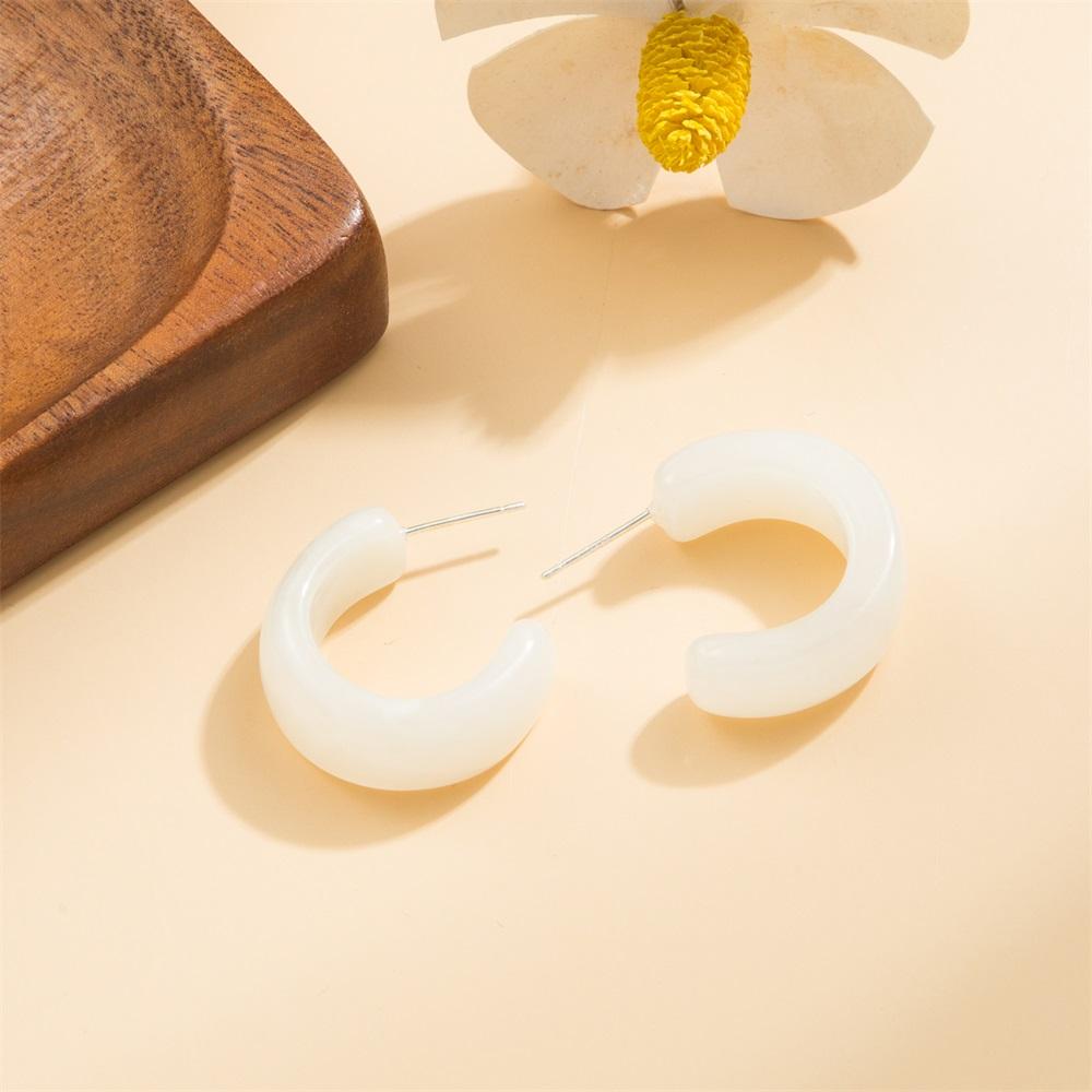 Темпераментные ретро-серьги-гвоздики из смолы C-образной формы, геометрические серьги, нежные модные простые серьги
