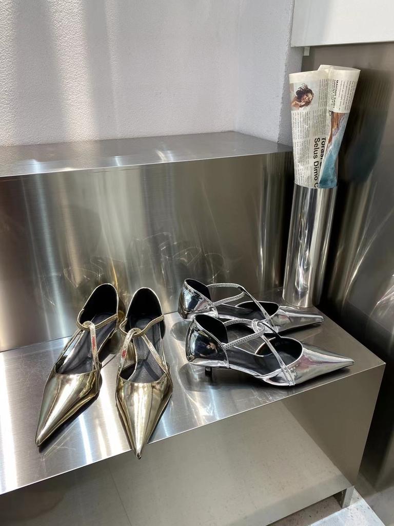 Мода остроносые женские босоножки 2024 Новые поступления модные тонкие туфли на среднем каблуке золотые серебряные туфли-лодочки для вечеринок с перекрестными ремешками сексуальные босоножки 2024 Новости