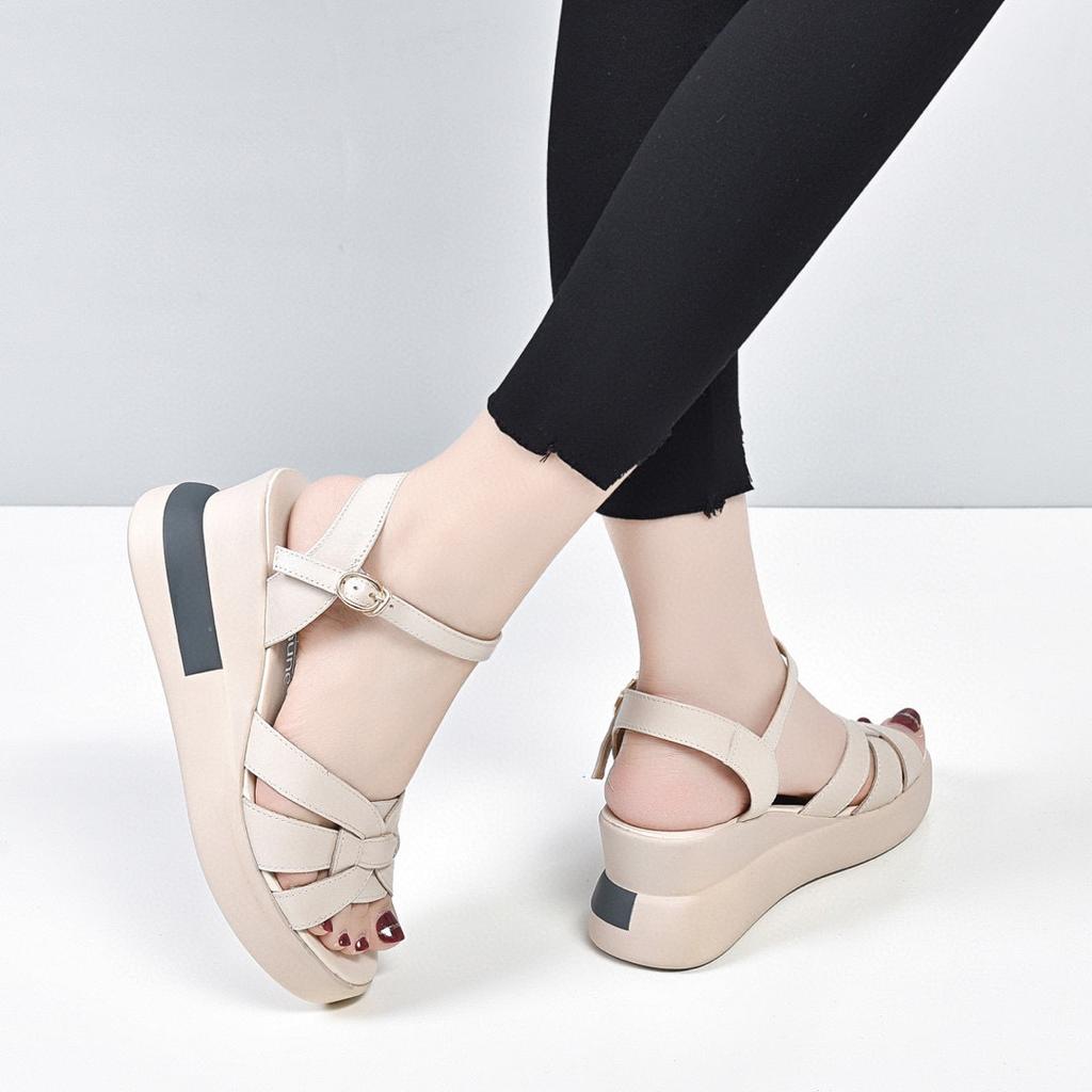 2025 Summer New Wedge Heel Women's Sandals First Layer Cowhide Open-toed Back Empty Word with Casual Waterproof Platform Platform Shoes