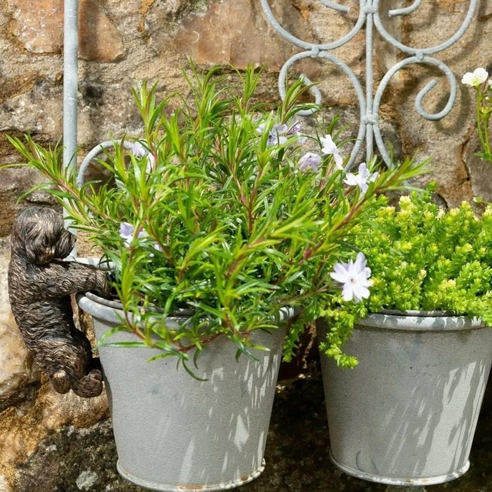 Dog Bronze Gecko Garden Decoration Hanging Decor Garden Figurine Puppy Resin Ornament Garden