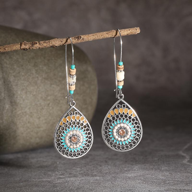 Vintage Hollow Water Drop Metal Earrings For Women Alloy Crystal Ethnic Beads Boho Colorful Flower Dangle Earrings Jewelry Gifts