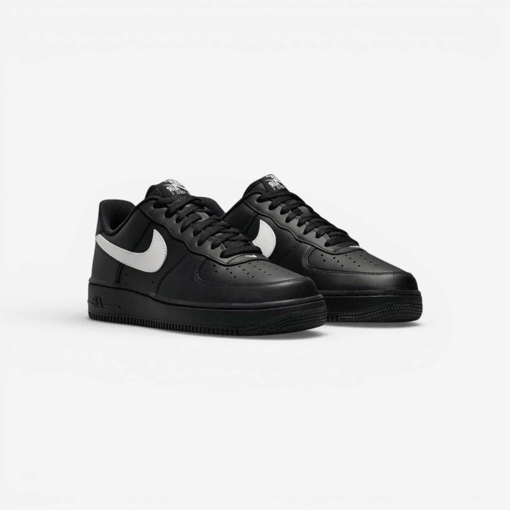 Nike Air Force 1 Low Black / White