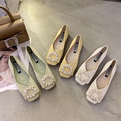 Туфли на мягкой подошве женские летние 2025 года, новая корейская версия рабочей обуви со стразами на плоской подошве, женские мягкие кожаные универсальные туфли на все времена года