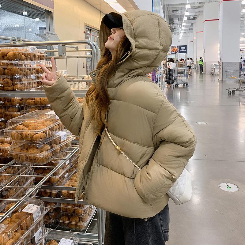 Осень-зима 2023, новый пуховик с капюшоном и бутоном цветка, студентка, короткое утолщенное модное пальто «хлеб»