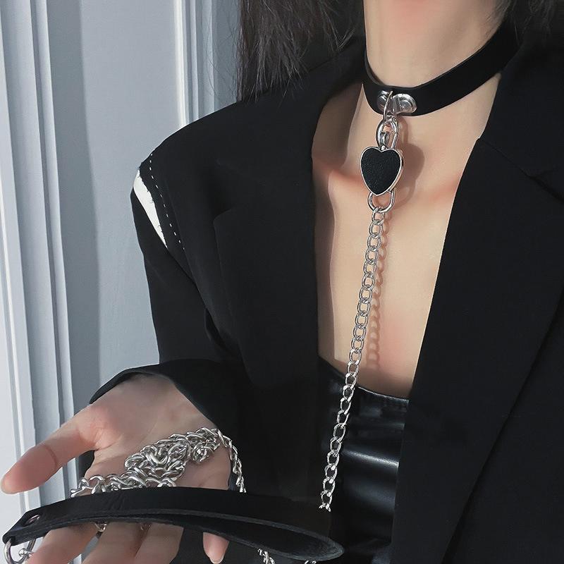 Gothic Harness Women Collar Chain Choker Sexy Pu Leather Chain Pendant Collar Choker Necklace Cosplay Accessories For Couples