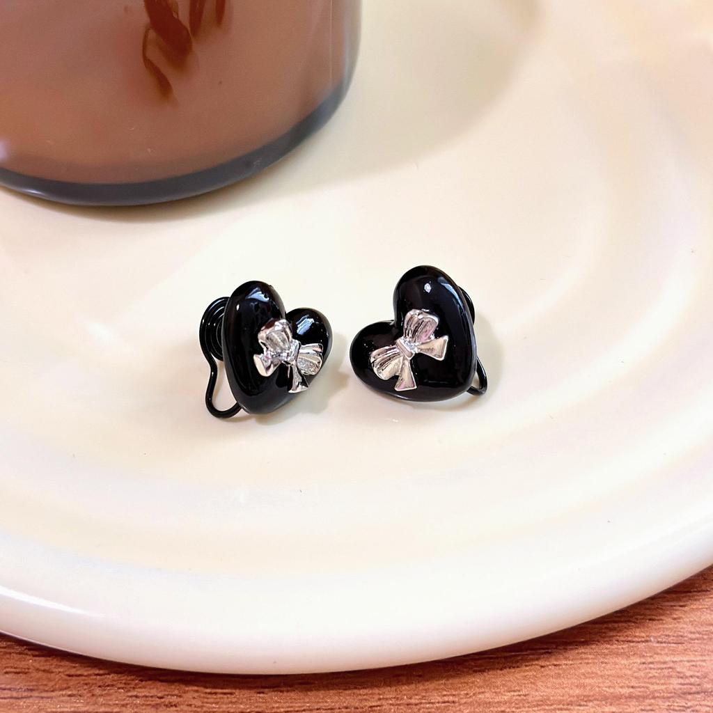 Черно-розовые серьги-бантики в стиле хип-хоп с дизайном в виде сердца и противомоскитной спирали