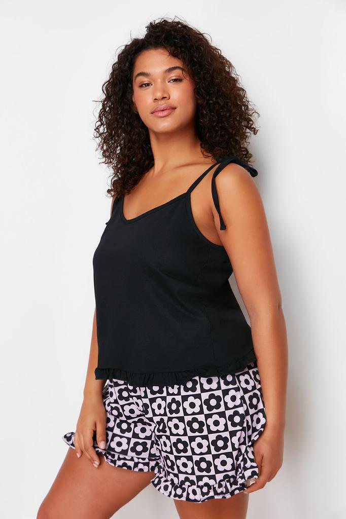 Женский стильный трикотажный пижамный комплект больших размеров с черным ремешком и узором