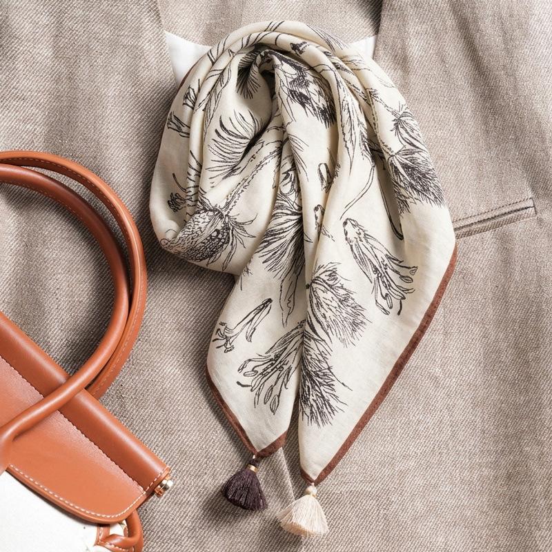 Silk Wool Double-Sided Heterochrome Ethnic Style Retro 70 Velvet Small Square Scarf Silk Scarf Women'S Warm Shawl Light Luxury Scarf Scarf