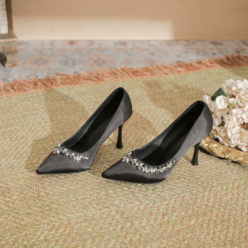 New Pointed Stiletto Shoes Large Size Plus Wide Pearl Women's High Heels Wedding Shoes Bridesmaid Shoes Rhinestone Fashion