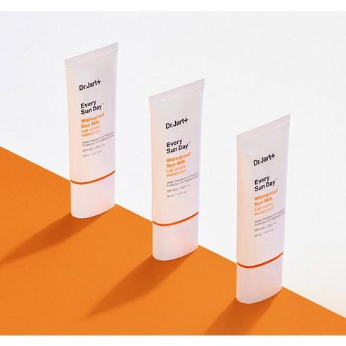 Каждое Воскресенье Водостойкое Солнцезащитное Молочко SPF50+ PA++++