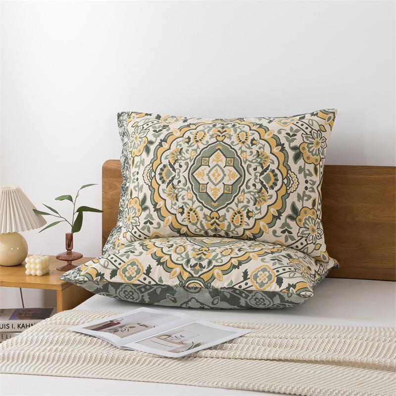 Наволочка из чистого хлопка с марлевой фактурой: Не скатывается, не выцветает, впитывает пот, устойчив к пятнам - Идеально для взрослых.