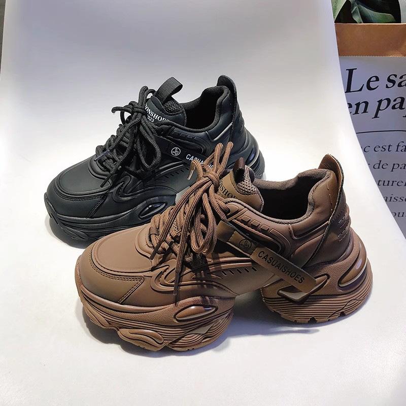 Женские кожаные кроссовки на платформе, весна 2025, новые модные универсальные, с небольшой высотой, бархатные повседневные спортивные туфли