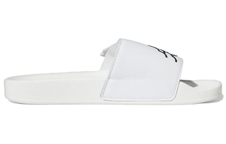 Adilette Jeremy Scott x Adilette Adidas Originals Шлепанцы 'Monogram' GY2505