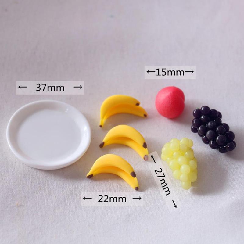 6Pcs Mini Simulation Fruit Plate Grape Banana Peach Dollhouse Kitchen Decoration