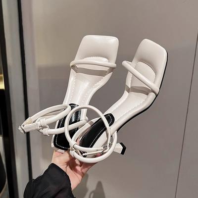 Серебристые туфли на высоком каблуке женские шпильки 2024 лето новые с юбкой французское слово с римскими сандалиями женское дерьмовое чувство