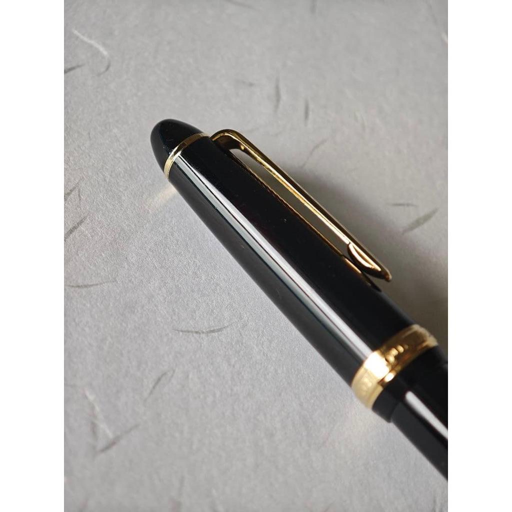 Used SAILOR Fountain Pen 14K MF