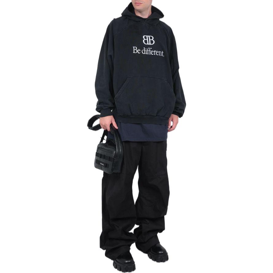Balenciaga Sweatshirt Regular Fit Unisex Black 720406TNVV11070