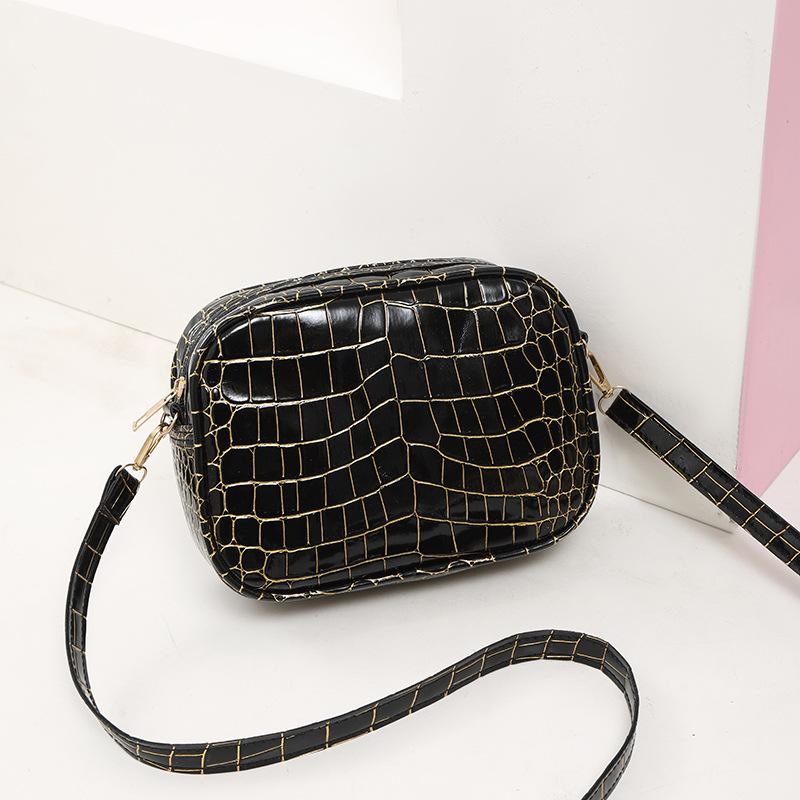 Новая высококачественная маленькая сумка, квадратная сумка с крокодиловым узором, модная и универсальная женская сумка-мессенджер через плечо.