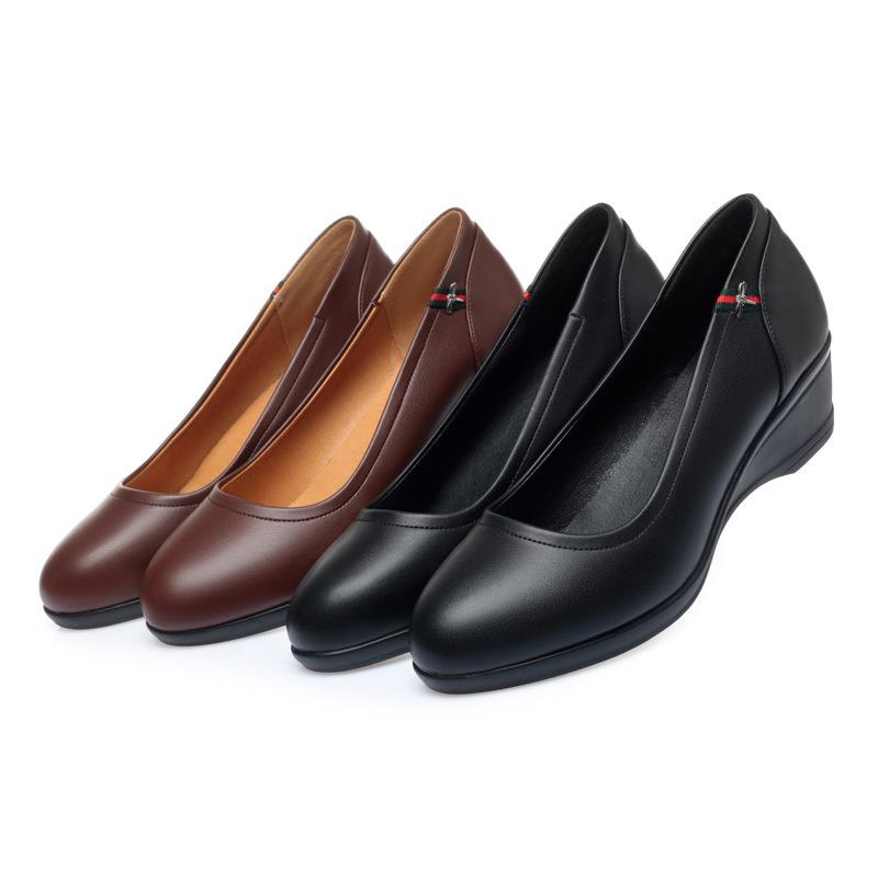 Весенние женские милые стильные туфли-лодочки из искусственной кожи с круглым носком и неглубоким воротом, повседневные удобные туфли на танкетке с противоскользящей подошвой