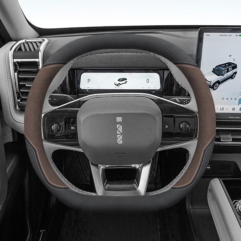 Сверхтонкий нескользящий чехол на руль Chery iCAR 03 - Износостойкий, всесезонный, универсальный