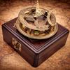 Латунный солнечный компас с деревянной шкатулкой Морской настольный декор Подарок для морского исследователя