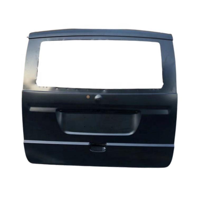 Железная угловая накладка на задний бампер для Mercedes Viano Vito W639 (6396302940, 6396303040)