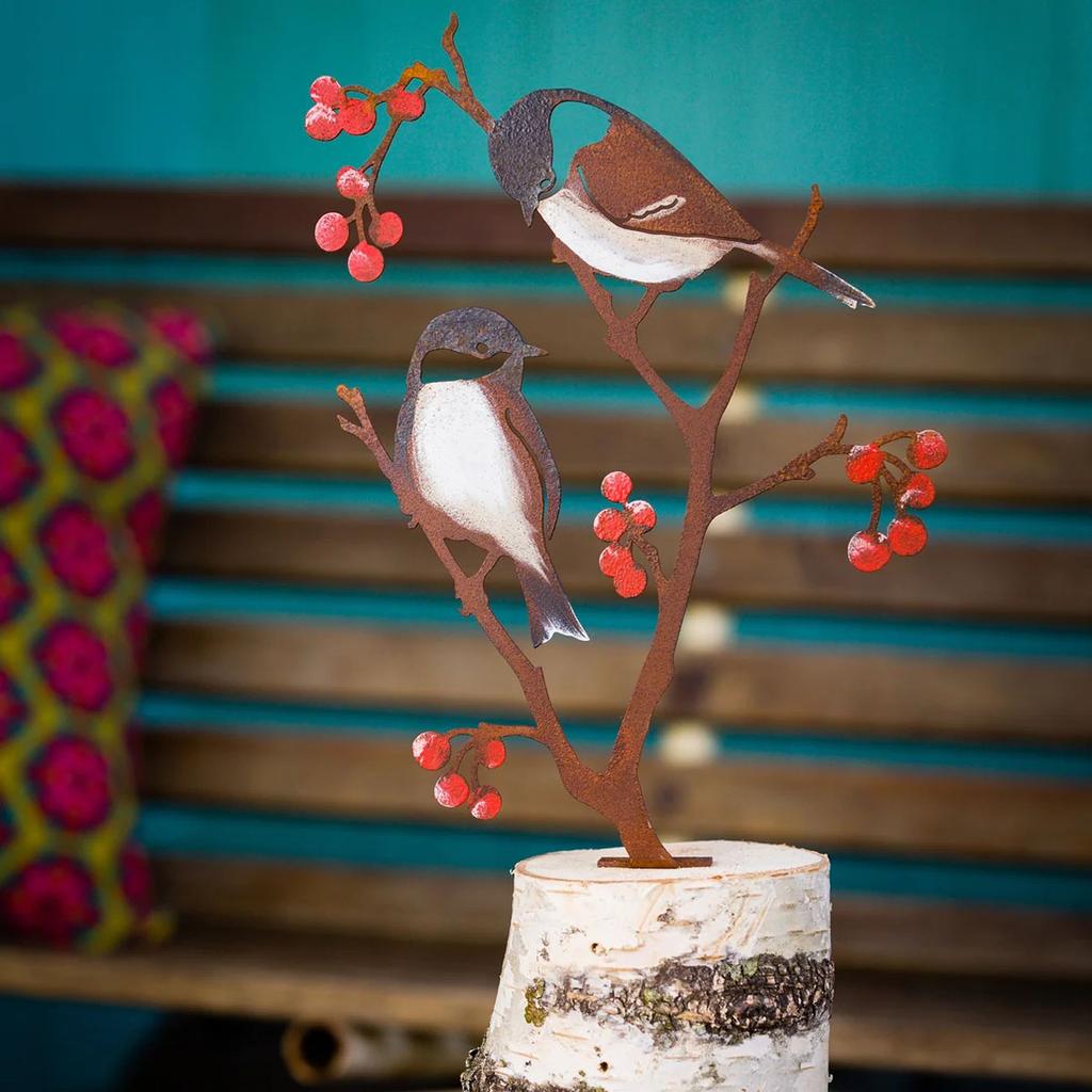 1Pc Iron Bird and Berry Painted Decoration, Can Be Hung Art | Decorative Fence | Decorative Railings | Art of Gardening | Gardeninn.