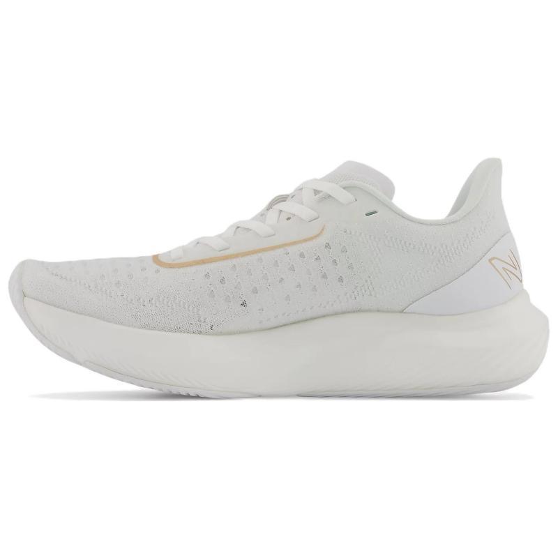 New Balance Женские кроссовки FuelCell Rebel V3 'White Gold Metallic' WFCXMW3