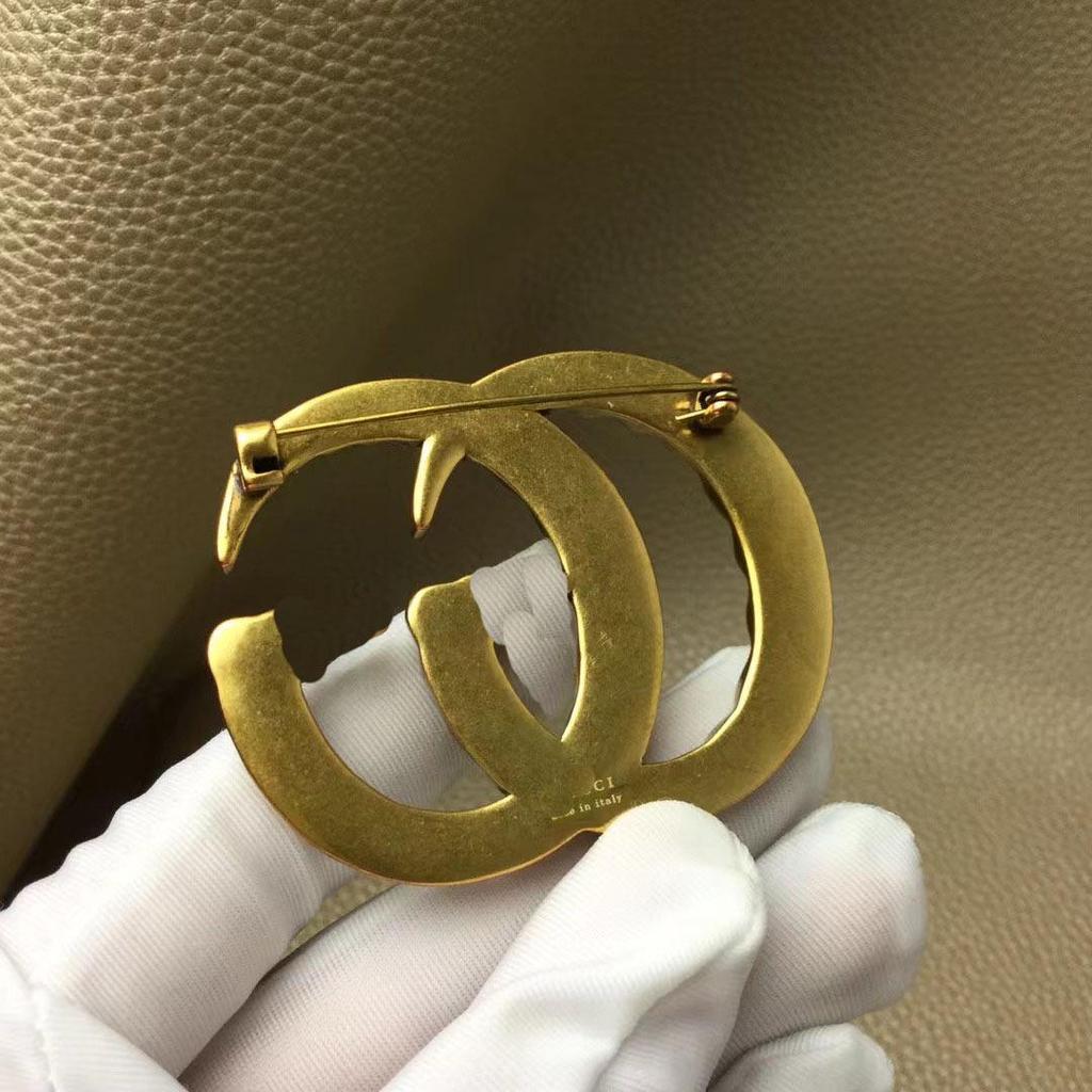 Винтажная Брошь с Жемчугом и Двойным G - Классический Женский Стиль 2025