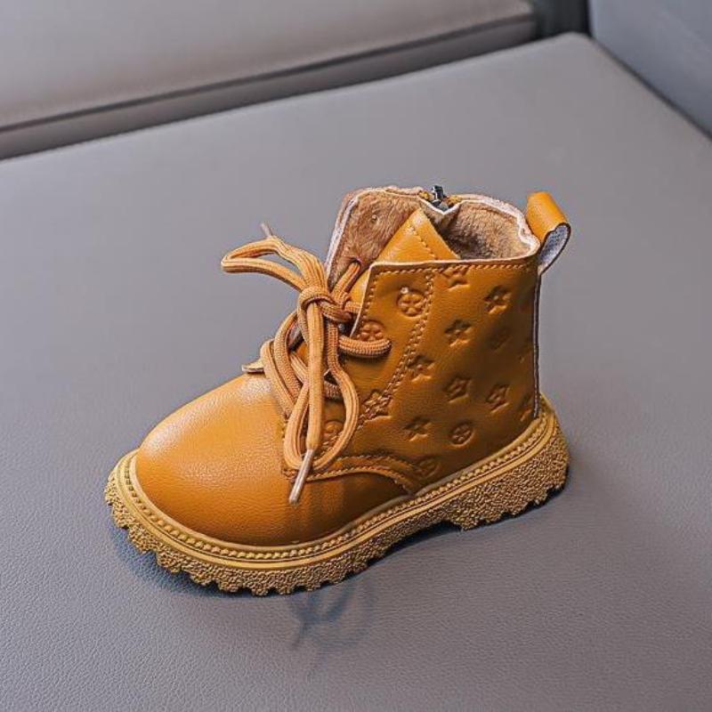 Детские теплые ботинки Мартина 2025 осень и зима новые для мальчиков в британском стиле с плюшевой подкладкой короткие ботинки для детей среднего и маленького возраста кожаные ботинки зимние