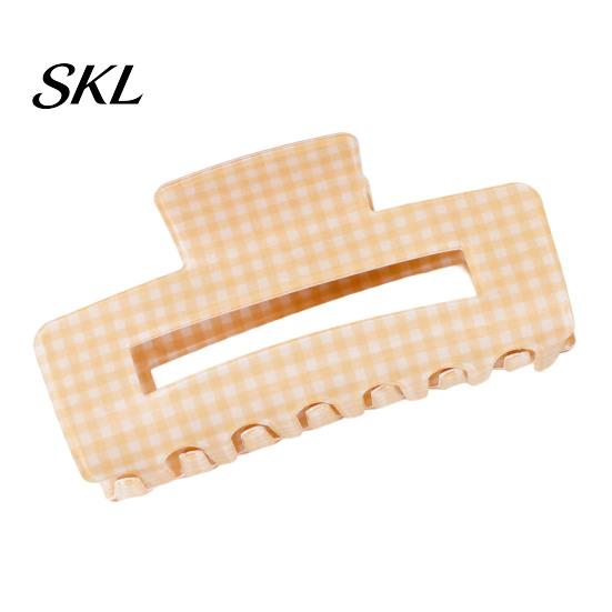 Non-slip Hair Claw Back Head Claw, Hollow Square Large Clip, Plaid Print Strong Grip Anti-Slip Teeth Accessory for Daily Wear Durable Clip