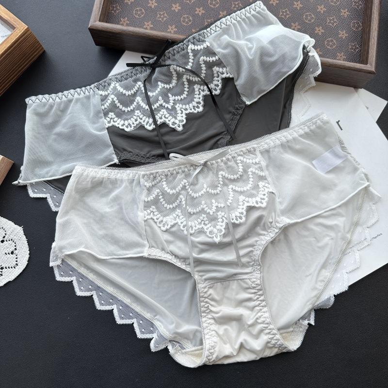 Женские удобные кружевные сексуальные трусики из ледяного шелка для весны и лета
